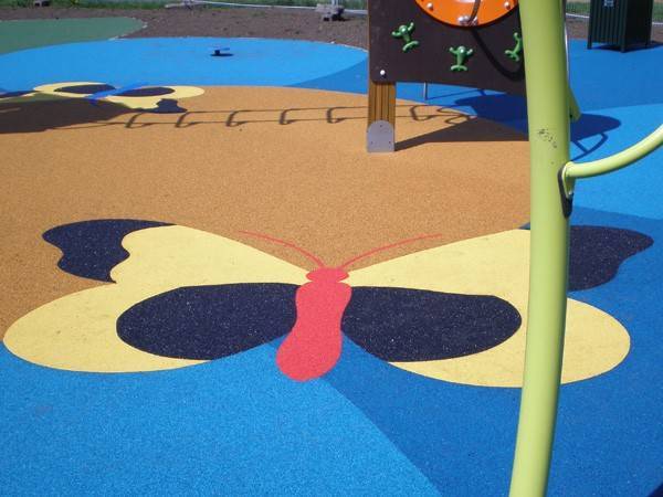 Детская площадка из резиновой крошки: описание, монтаж, видео