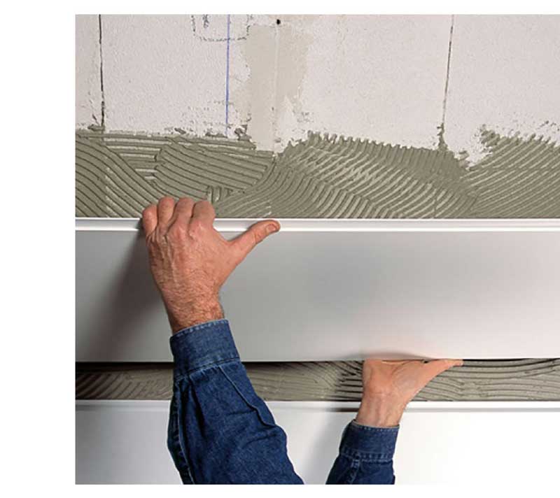 Как крепить стеновые панели пвх: описание вариантов крепления материала из пластика к стене и полезные советы
