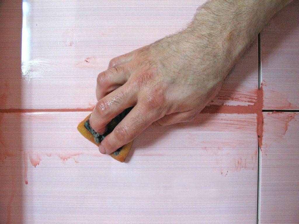 Расшивка швов керамической плитки: чем и как расшить швы между плиткой? - все о строительстве