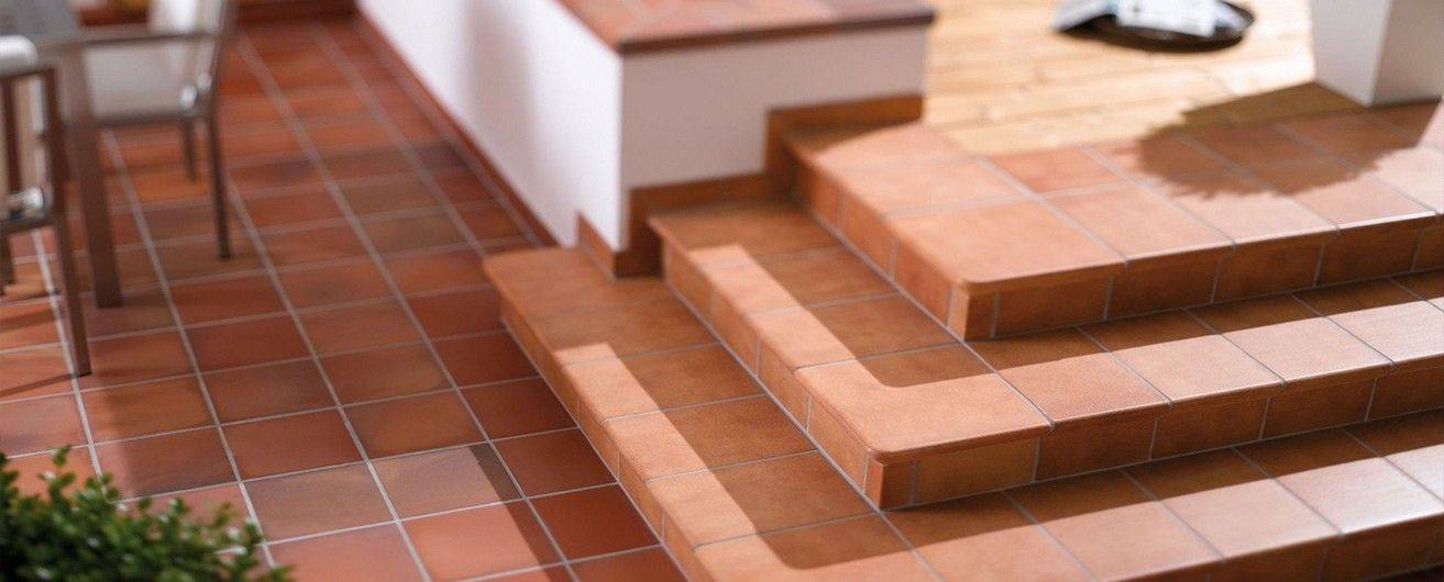 Укладка плитки на ступени — пошаговая инструкция работ своими руками