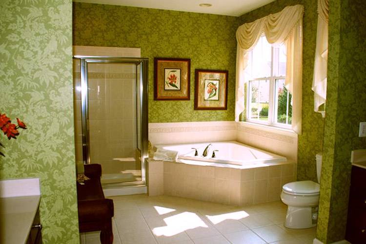 Чем оклеить стены в ванной: практические рекомендации для домашних мастеров