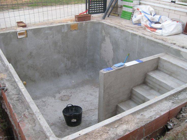 Строительство бетонного монолитного подземного погреба