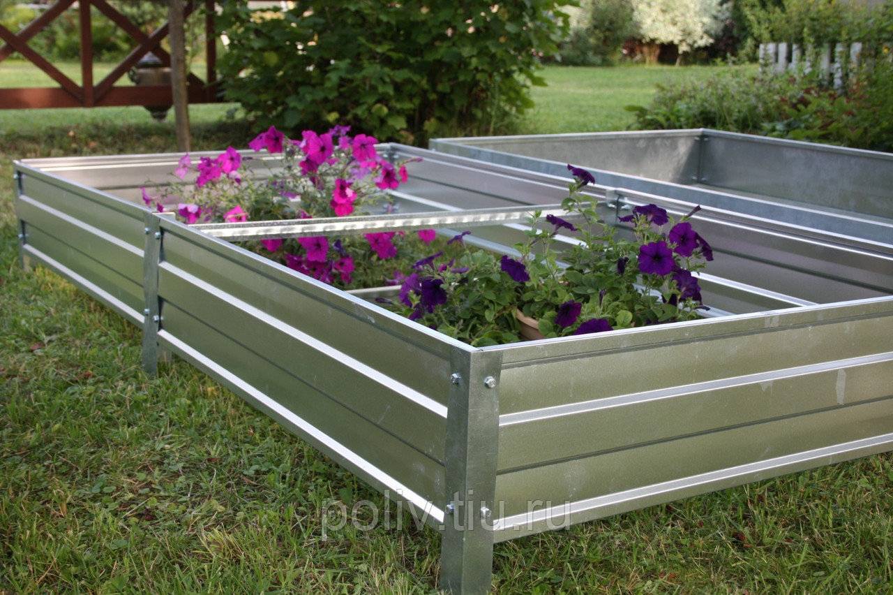 Бордюры для садовых дорожек и клумб: как красиво сделать металлические, гибкие варианты - 12 фото